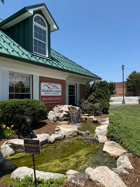 Visit Hendersonville