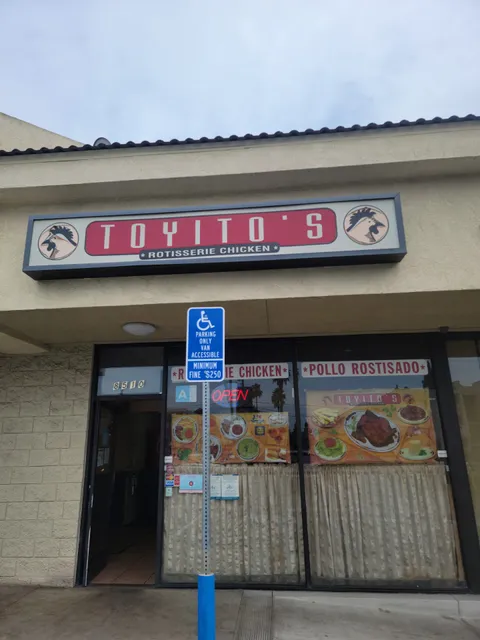 Toyitos Chicken