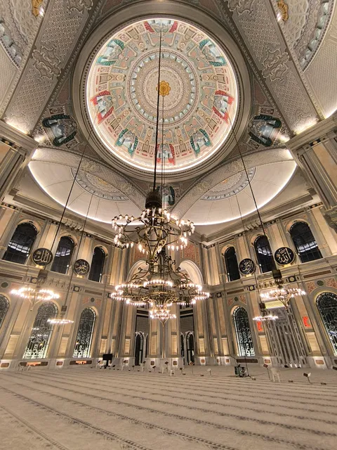 Hamad Bin Jassim Bin Jaber Bin Mohamed Al Thani Mosque