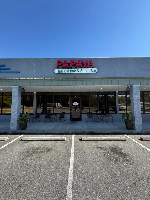 Papaya Thai Cuisine and Sushi Bar
