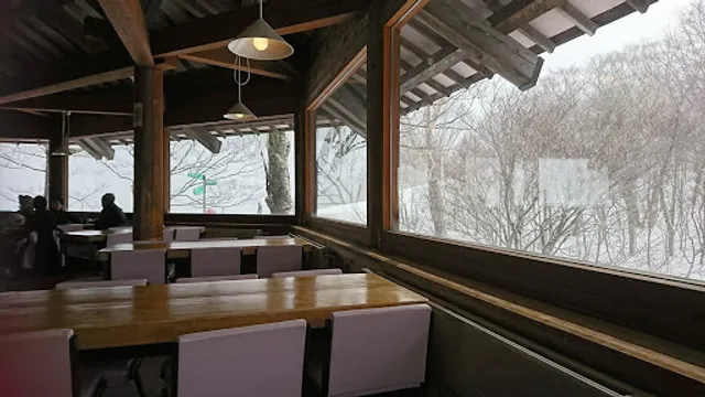 レストラン アルプ