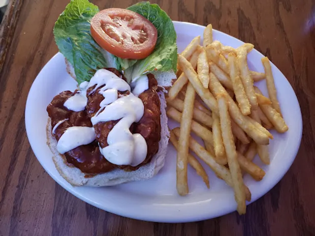 The New Yorker Bar & Grill