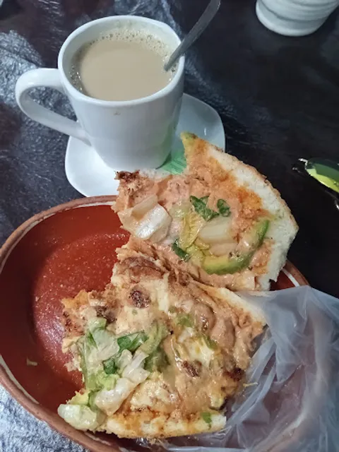 Lacho's Delhi cocina & café