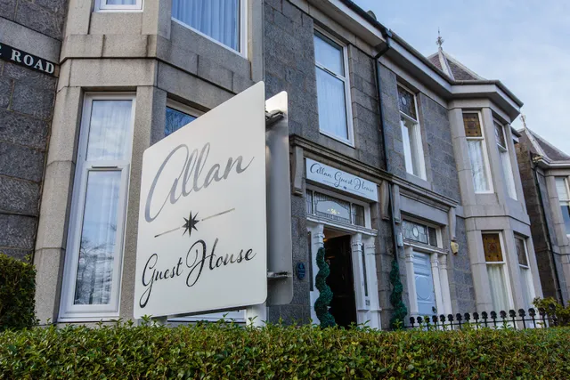 Aberdeen Allan Guest House