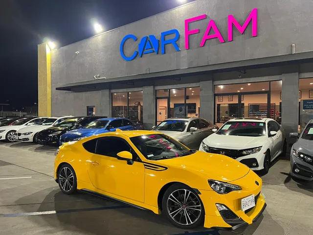 CarFam Rialto Dealership