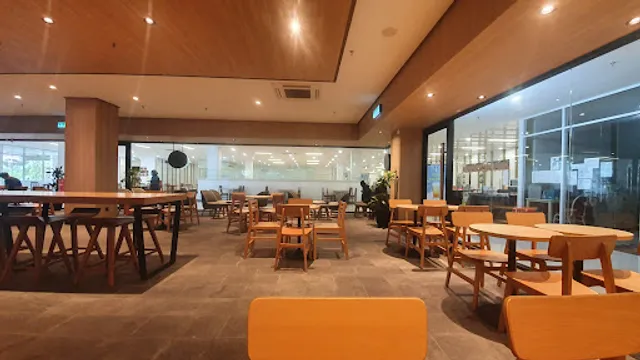 Starbucks HUKM Hospital