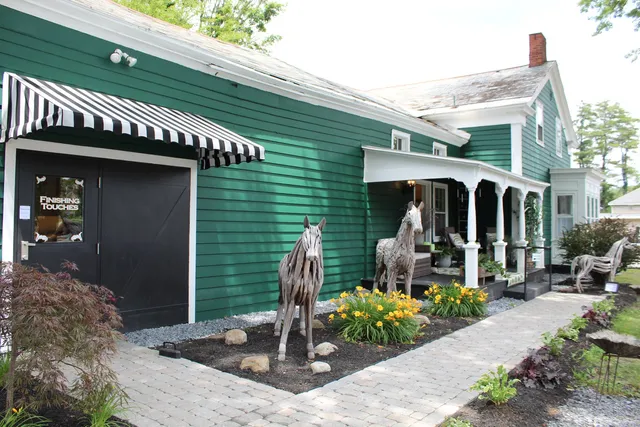 Finishing Touches Home Decor