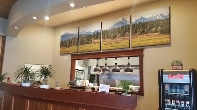 Shadowline Burgers & Brews