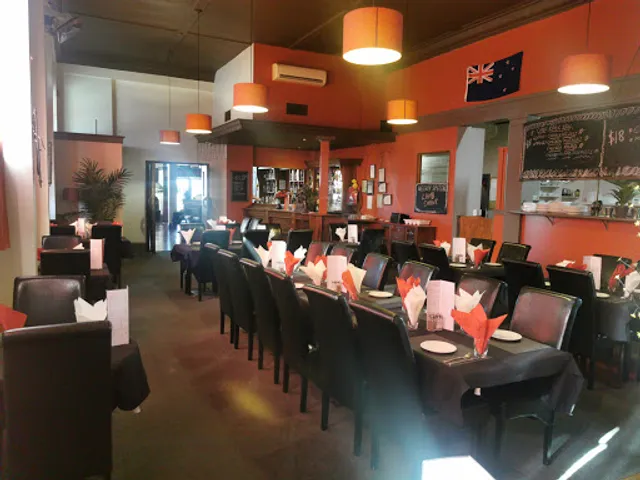 Milan Restaurant Bar & Cafe