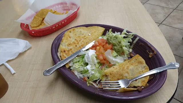 Mi Gallo Giro Mexican Restaurant