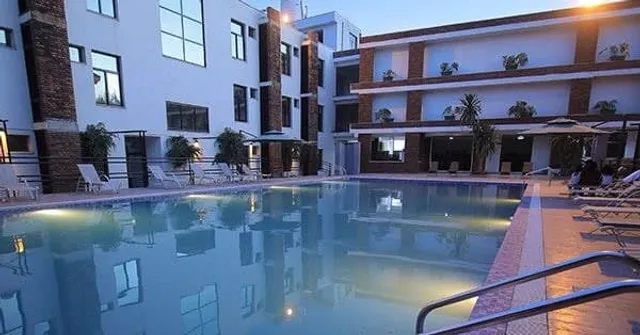 Yatu International Hotel