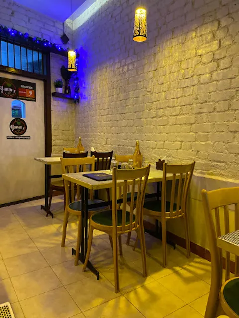 Yaam"s Oriental Restaurant - Matunga Circle