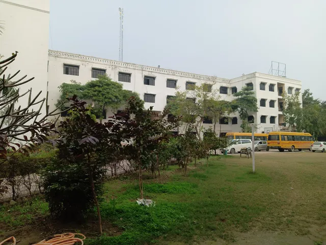 City Group of College, Lucknow
