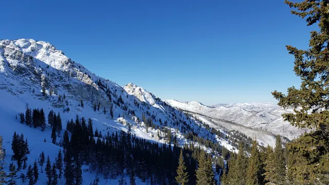 SUMMIT EXPRESS Lift Solitude