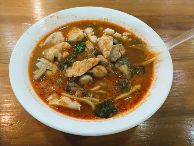 Huanhuan Noodles With Barbeque Sauce Yuzhou