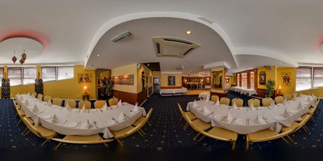 Rajdoot Indian Restaurant