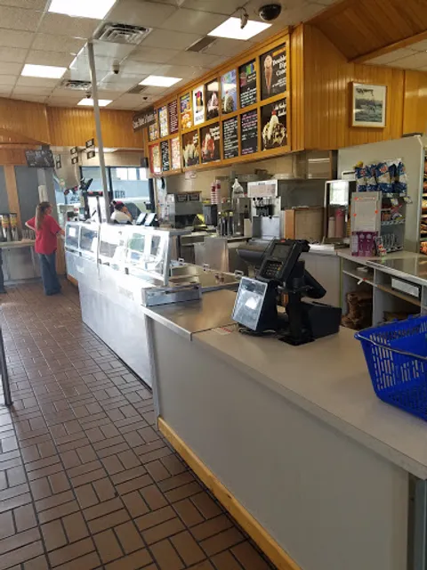 Braum's Ice Cream & Dairy Store