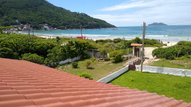 Siri do Pântano Beach House