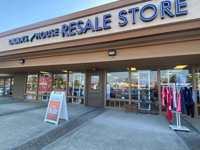 Laura's House Resale Store
