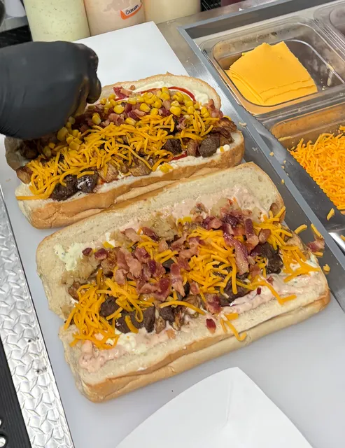 Los Chamos Street Food