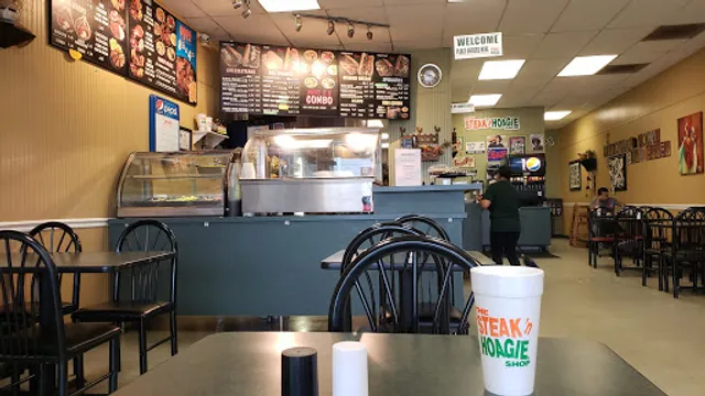 Steak 'n hoagie shop