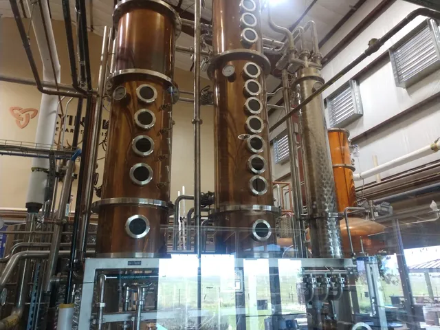 Flying Leap Vineyards & Distillery (Winery Estate - Elgin, AZ)