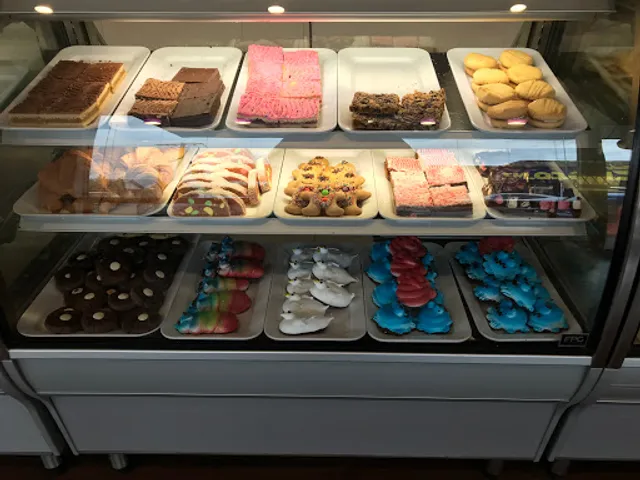 Doughbin Bakery and Restaurant