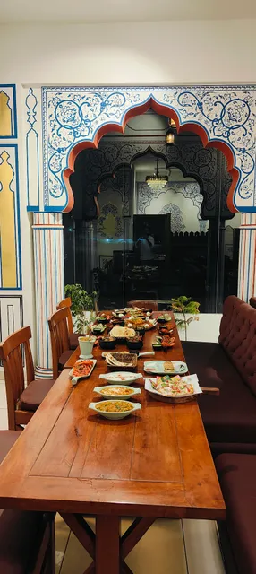 The Broaster's Restaurant - Jal Mahal