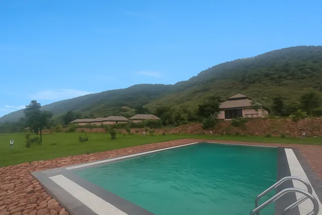 Chokhiwadi Forest Retreat