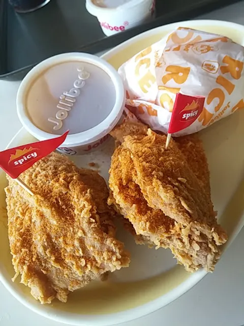 Jollibee Reposo