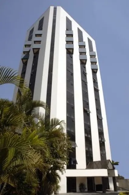 Hotel Bienal Suítes