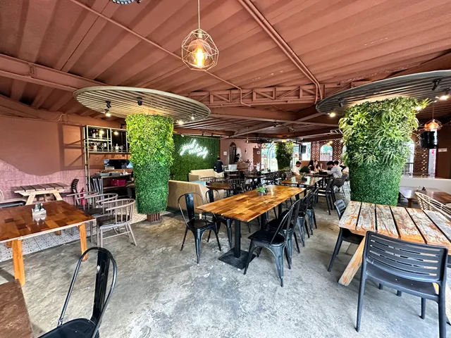 KUBU Restaurant + Bar