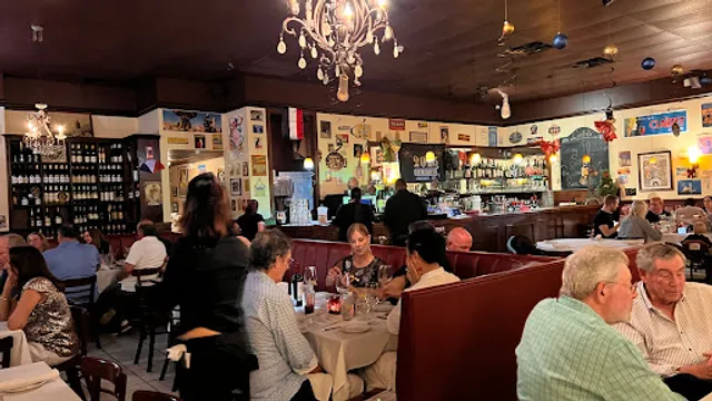 Casimir French Bistro