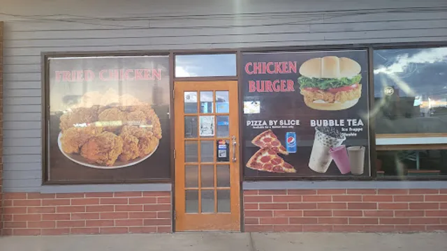 Canadian Pizza & Fried Chicken