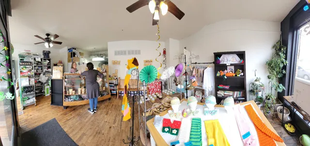 4th Avenue Confectionery