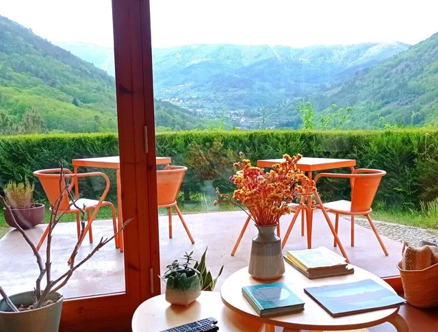 Solar da Castanha - Forest House