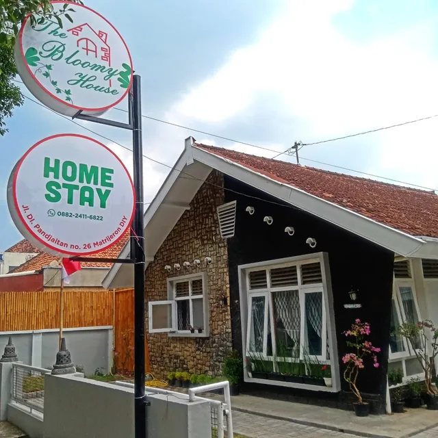 The Bloomy House Homestay