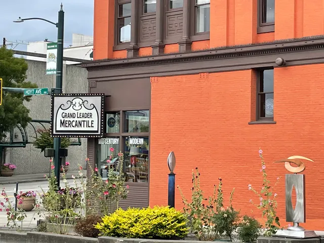 Grand Leader Mercantile