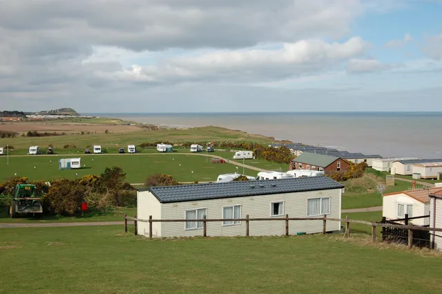 Woodhill Park - Caravan & Camping