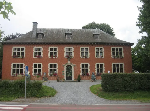 Au Manoir Des Vallees