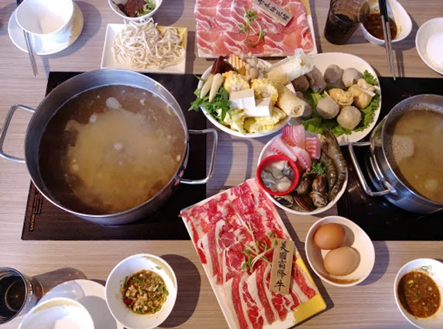 徐泰山汕頭火鍋(棧貳庫店）