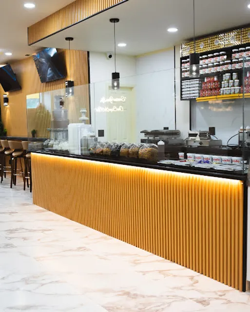 Crepe House Castle Hill Ave