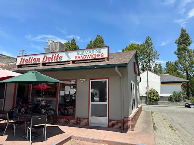Italian Delite Sub Sandwiches