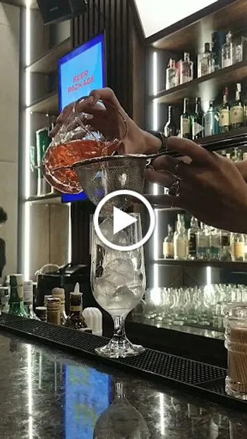 Caviar Sky Bar & Resto