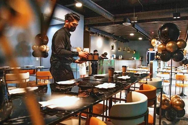 Tasty Time 425烧烤串吧&KTV Karaoke Lounge