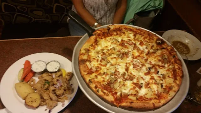 Bozzini's Restaurant – Greek • Indian • Italian