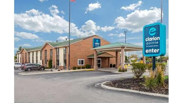 Clarion Pointe Racine - Mount Pleasant