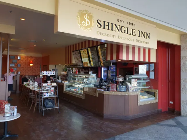 Shingle Inn Sunshine Plaza