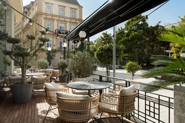 Radisson Blu Carlton Hotel, Bratislava