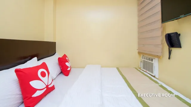 ZEN Rooms Time Travellers Makati